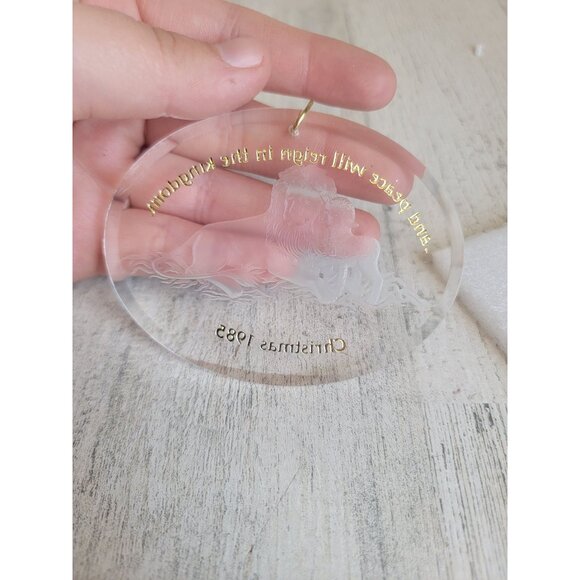 Vintage Hallmark peaceful Kingdom 1985 ornament Xmas acrylic - Picture 4 of 5